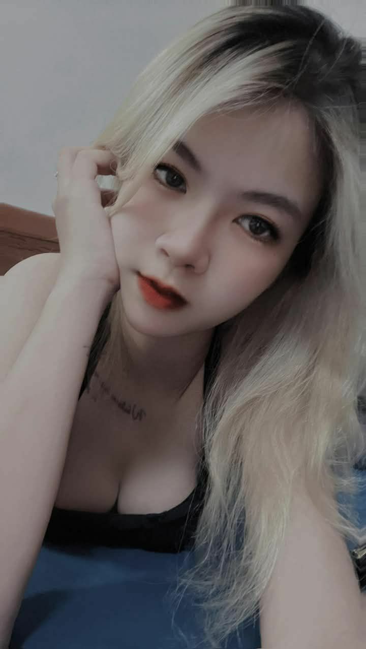 đi đi chơi, cô người tình của con trai mang thai của... bố chồng